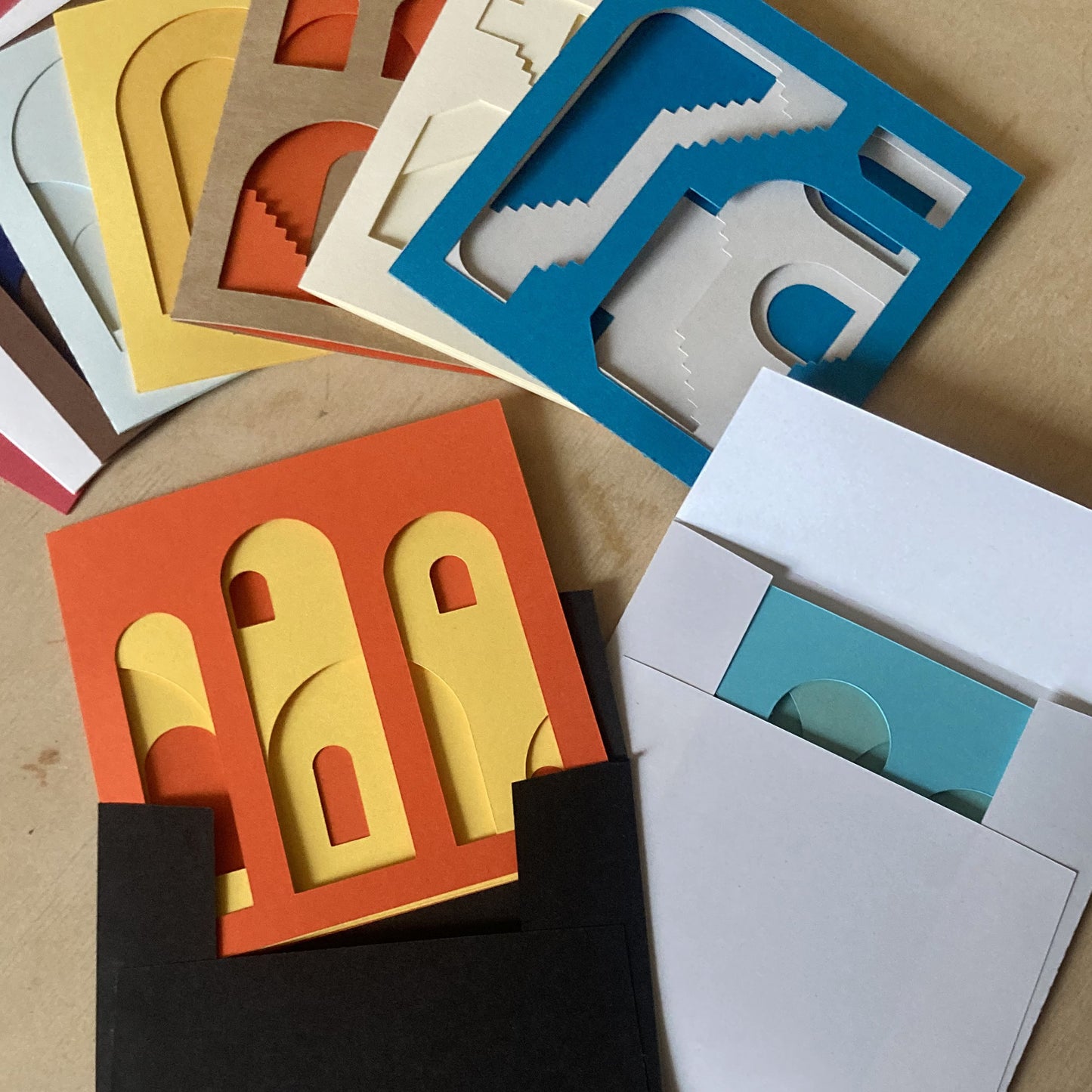 Archways Cutout Card | Set of 5